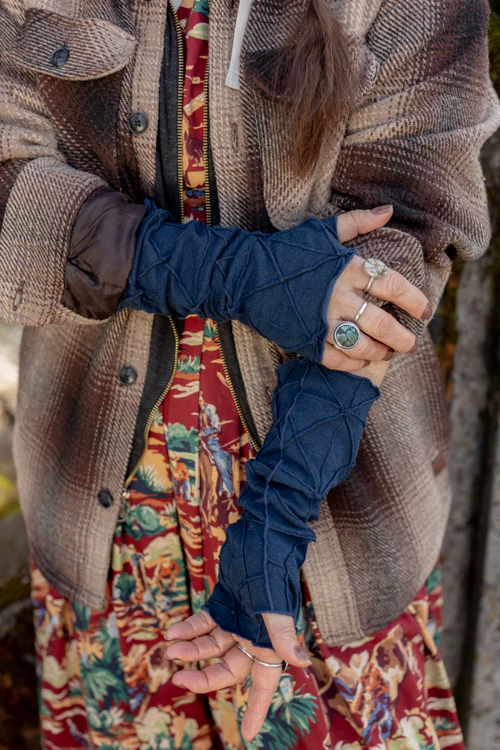 Bamboo Fleece Textured Arm Warmers