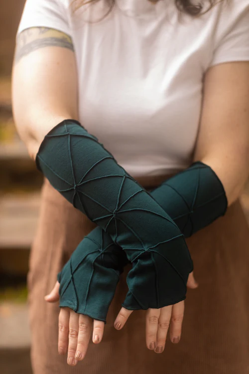 Bamboo Fleece Textured Arm Warmers - Image 17