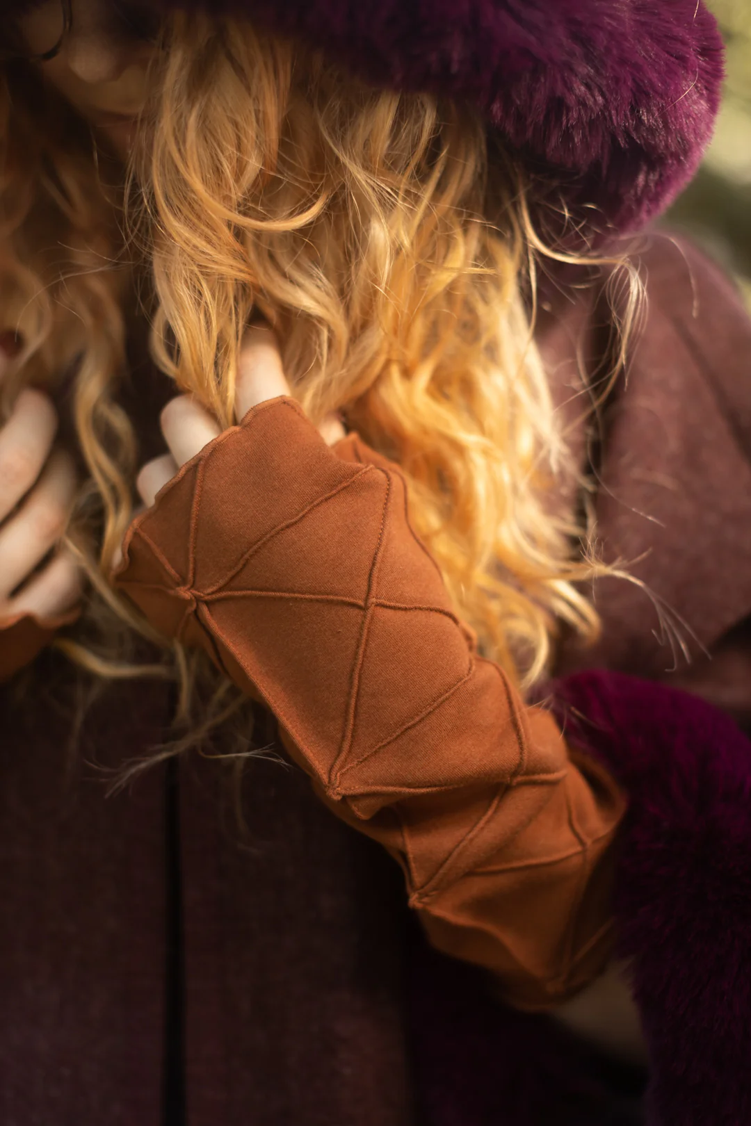 Bamboo Fleece Textured Arm Warmers - Image 3