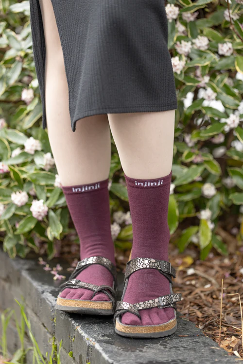 Basic Wool Liner Crew Toe Socks - Image 9