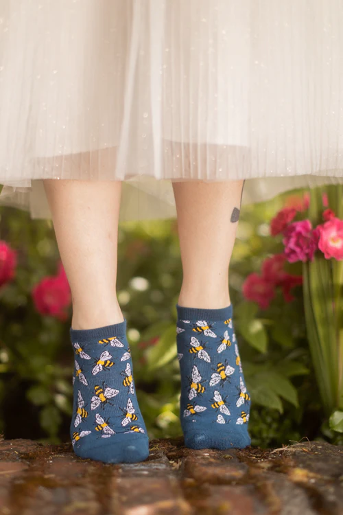 Bees Ankle Socks - Image 2