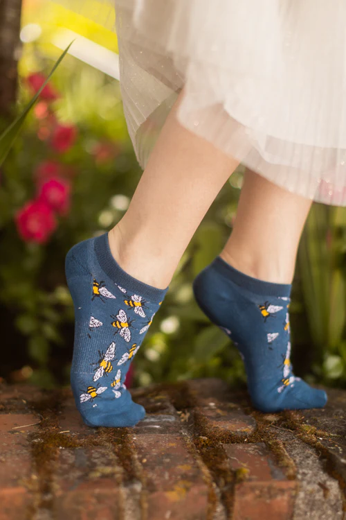 Bees Ankle Socks - Image 3