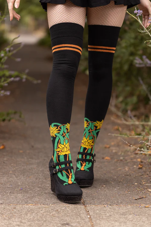 XL Foot Botanical Nouveau Thigh High Socks - Image 7