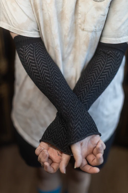 Chevron Sleeves - Image 10