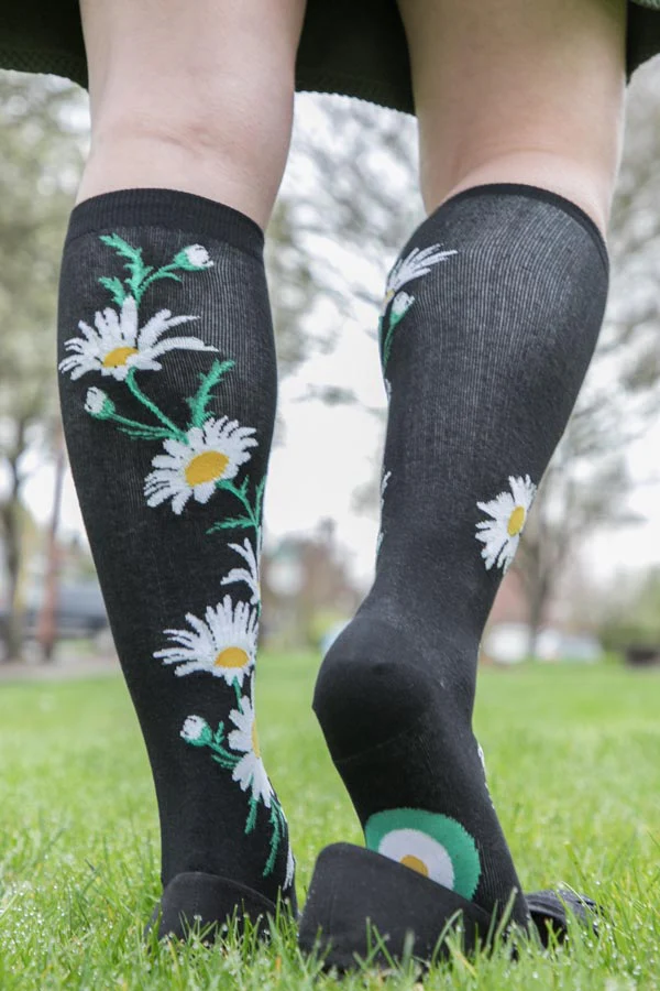 Crazy For Daisies Knee High - Image 3