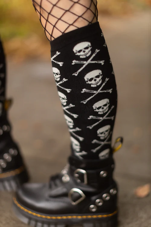 Crossbones Knee High - Image 3