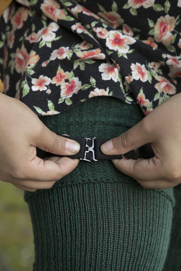 Extra Long Simply Adjustable Sock Garters - Image 7