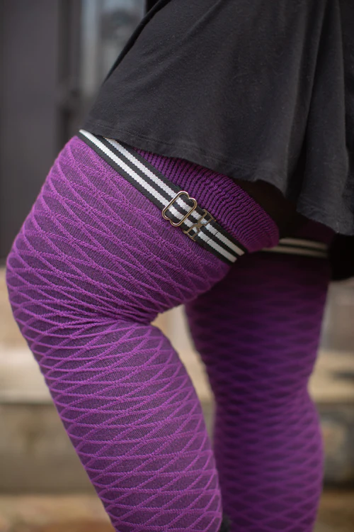 Extra Long Simply Adjustable Sock Garters - Image 9