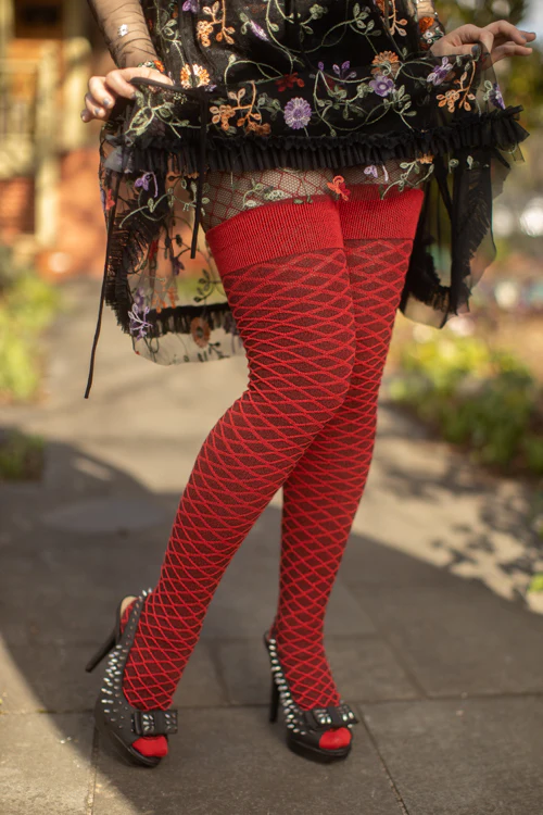 Longer Diamond Wave Extraordinary Socks - Image 8