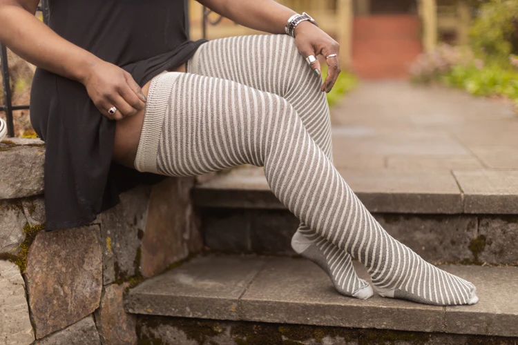 Longer Spiral Wool Extraordinary Thigh High* - Image 5