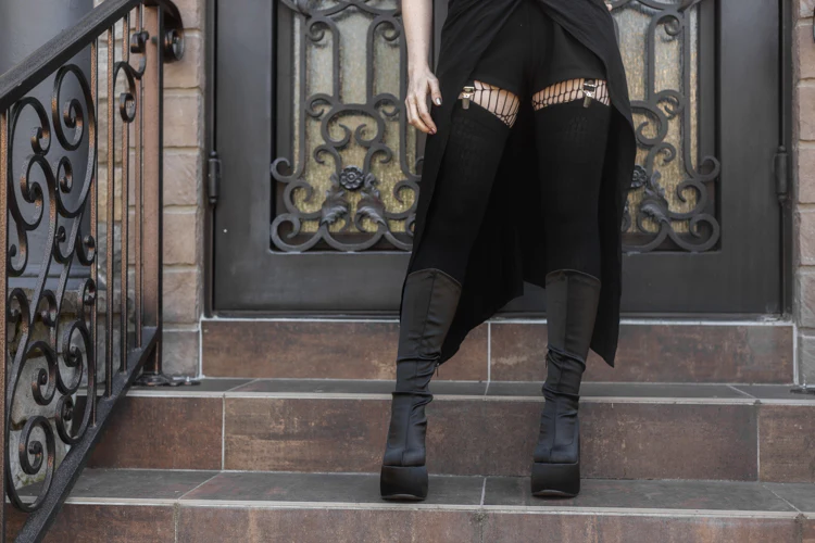 Merino Wool Extraordinary Thigh High - Image 4