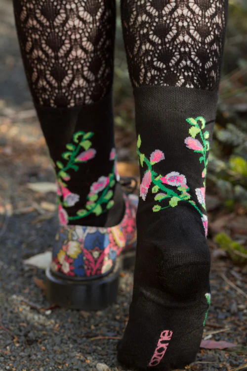 Fairy Gloves Crew - Image 3