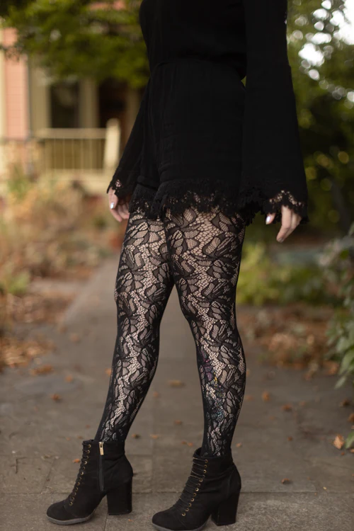 Illustrated Flora Net Tights - Image 3