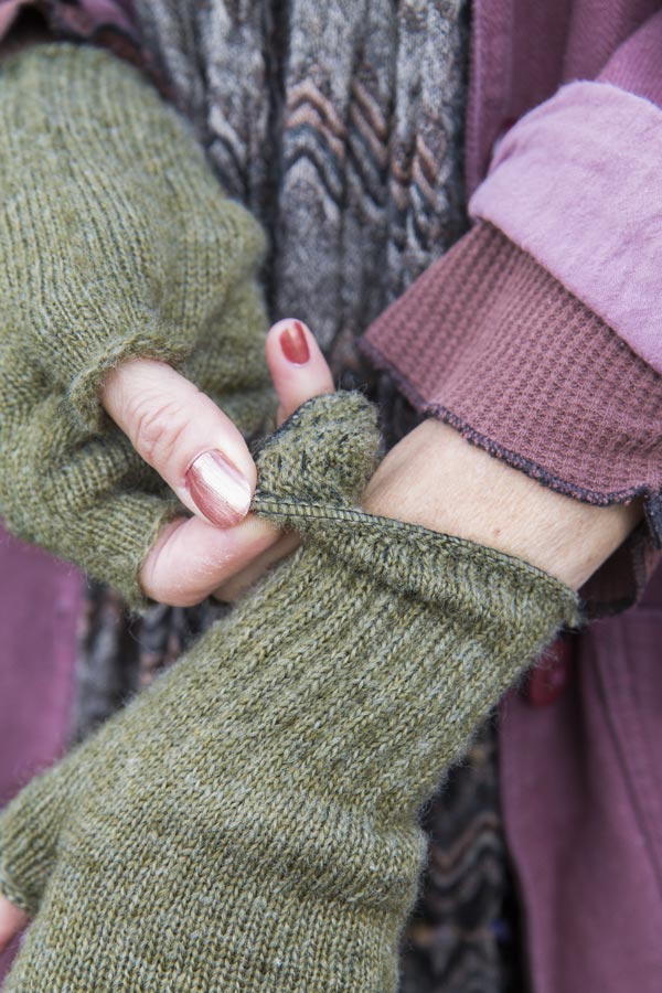 Knit Fingerless Gloves - Image 21