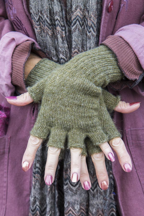 Knit Fingerless Gloves - Image 22