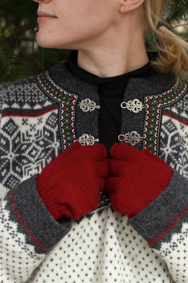 Knit Fingerless Gloves - Image 23