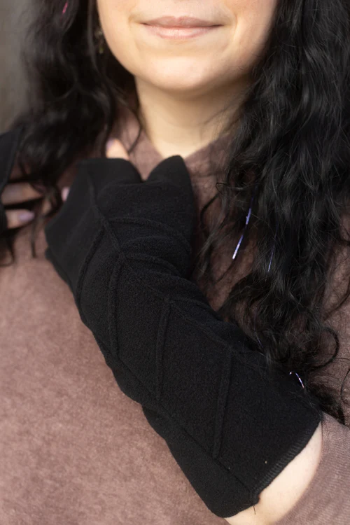 Leaf Pattern Fleece Arm Warmers