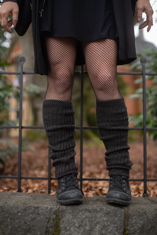 Lux Ribbed Leg Warmers - Image 17