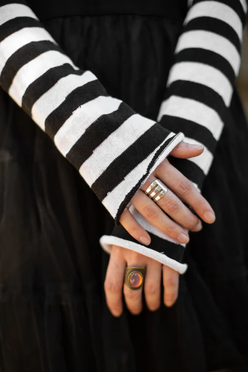M Sleeves - Image 9