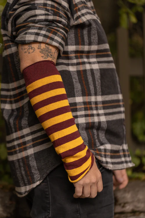 M Sleeves - Dark Red/Gold - Image 2