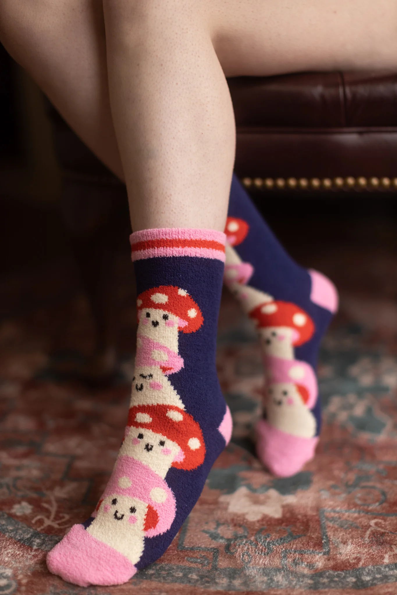 Magic Mushrooms Slipper Socks - Image 2