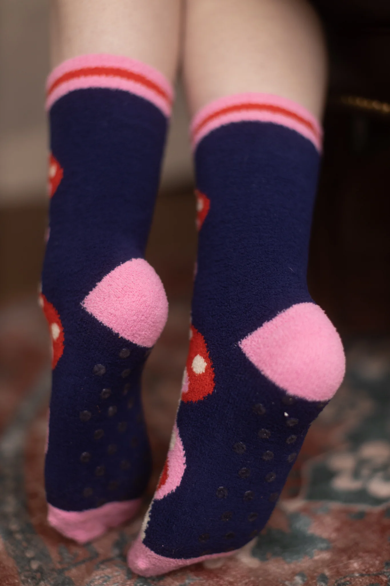 Magic Mushrooms Slipper Socks - Image 4