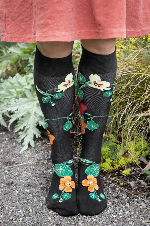 Nasturtiums Knee High - Image 4