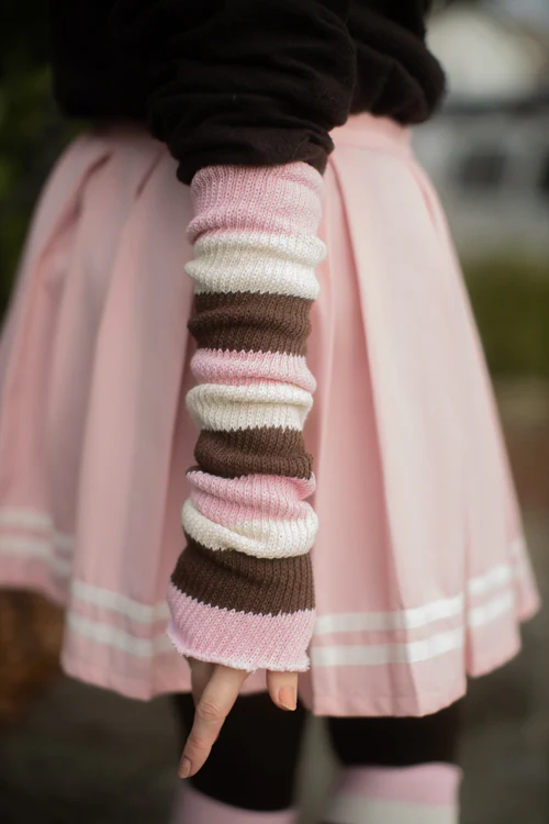 Neapolitan Stripes Warmers - Image 3