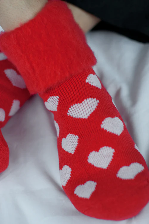 New Zealand Bed Socks with Hearts - Image 9