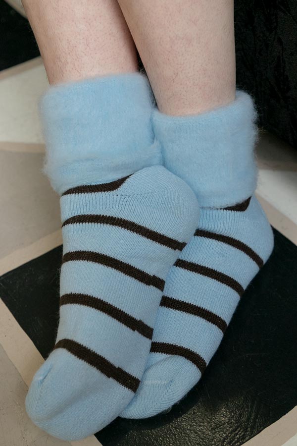 New Zealand Bed Socks with Stripes - Image 9