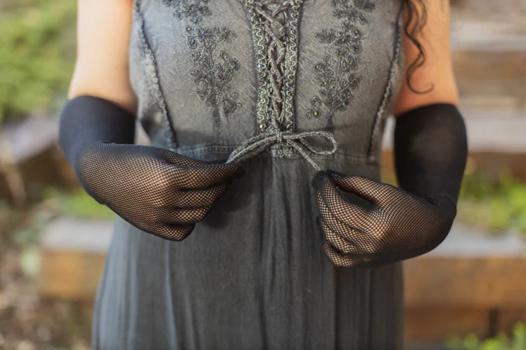 Opera Length Fishnet Gloves - Image 4