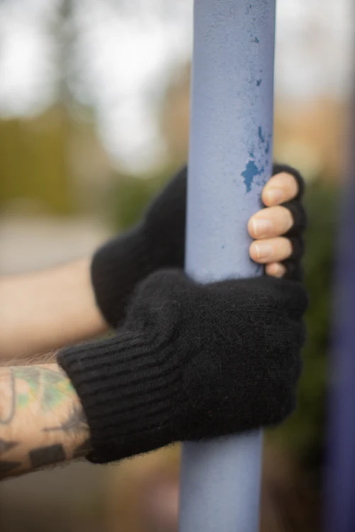 Orkney Angora Thermal Fingerless Gloves - Image 2