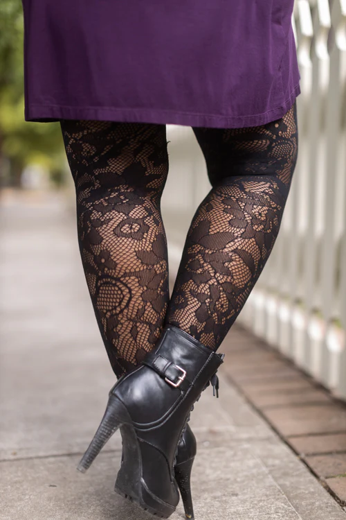 Plus Size Floral Lace Fishnet Tights - Image 2