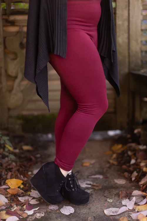 Plus Size High Waisted Fleece Lined Leggings - Image 15