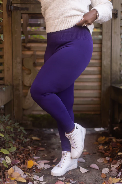 Plus Size High Waisted Fleece Lined Leggings - Image 3