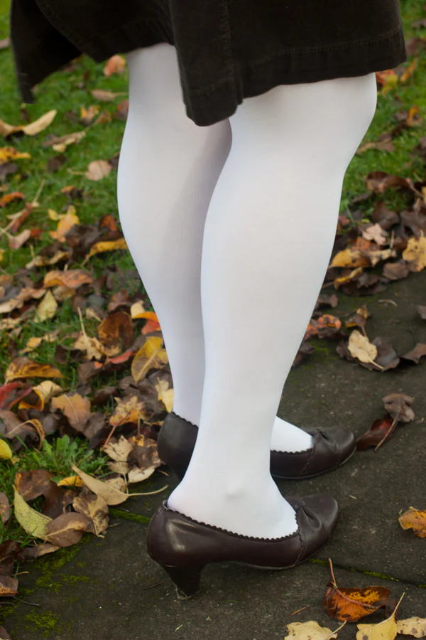 Plus Size Semi-Opaque Tights - Image 9