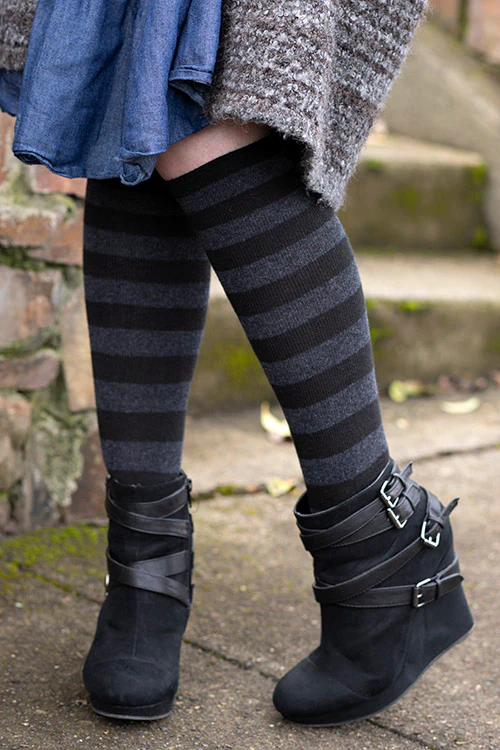 Roll Top Striped Knee High Socks - Image 6