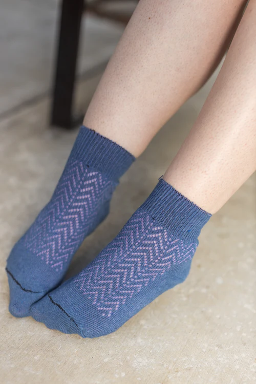 Shorty Chevron Anklet - Image 12