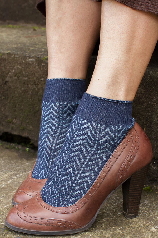 Shorty Chevron Anklet - Image 6