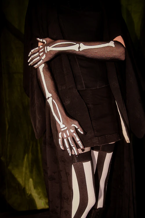 Skeleton Fishnet Long Gloves - Image 4