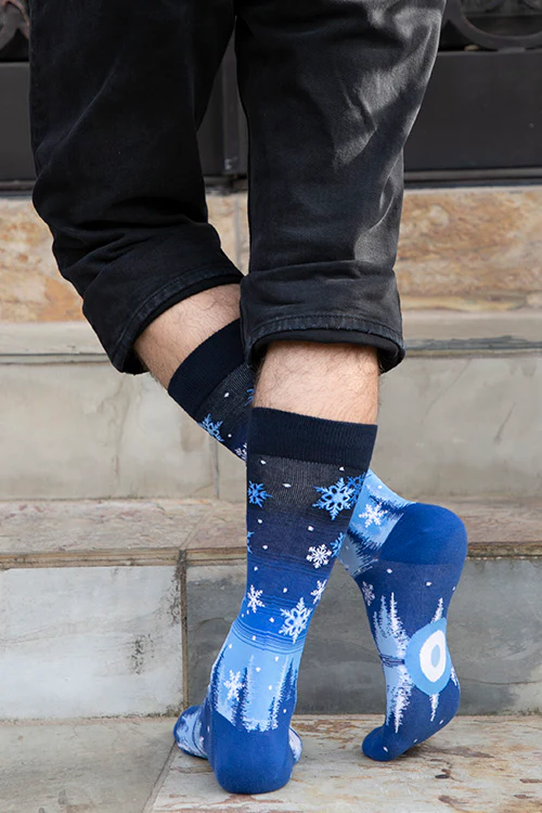 Snowflakes Crew - Image 4