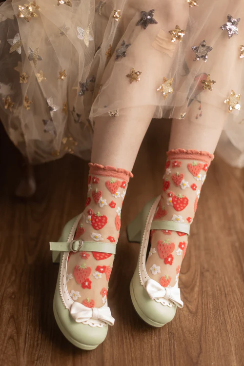 Strawberry Daisy Sheer Crew - Image 4