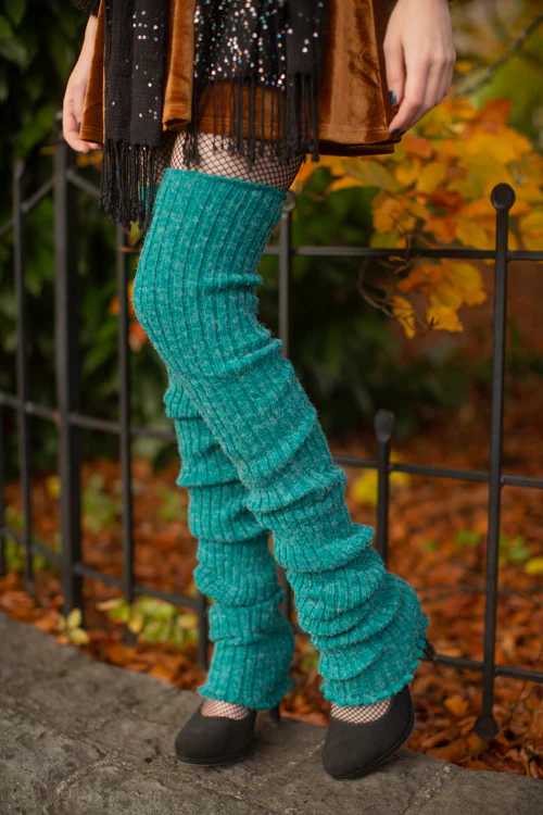 Super-Long Ribbed Leg Warmers - Image 11
