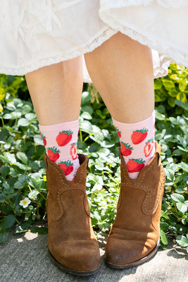 Sweet Strawberries Crew - Image 6