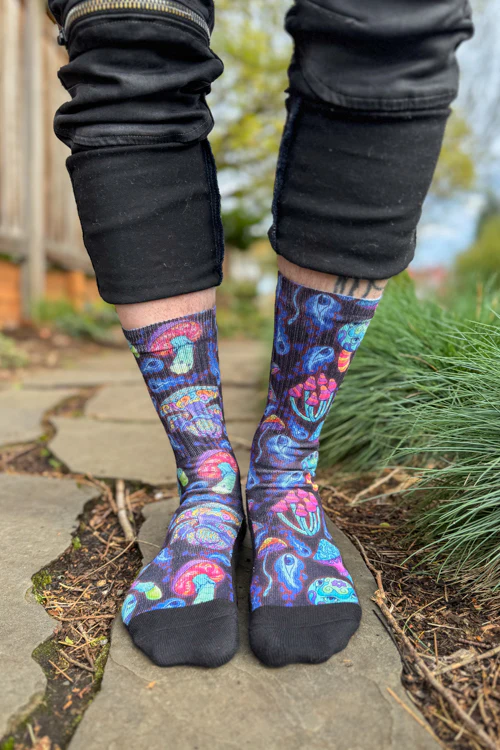 Trippy Mushrooms Printed Crew - Image 3
