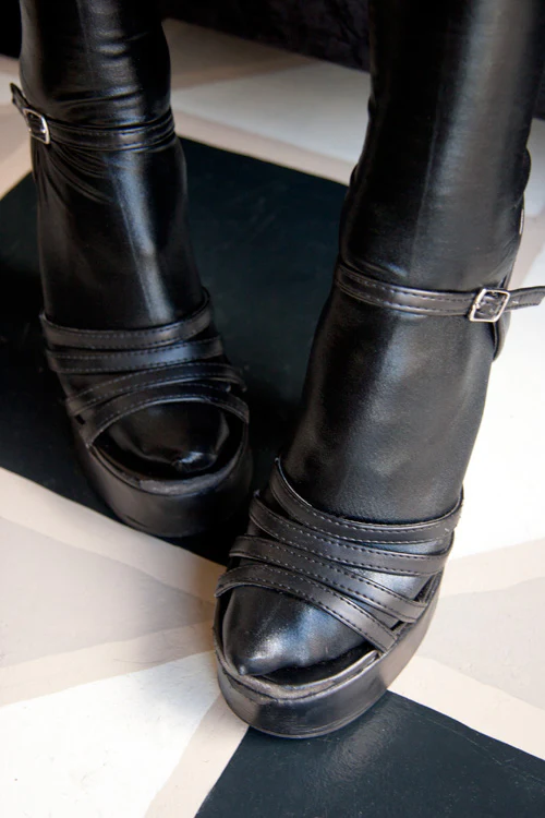 Wet Look Thigh High - Image 3
