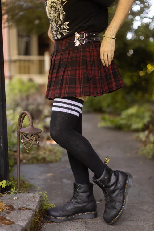 XL Foot Cotton Top-Striped Extraordinary Thigh High - Image 6